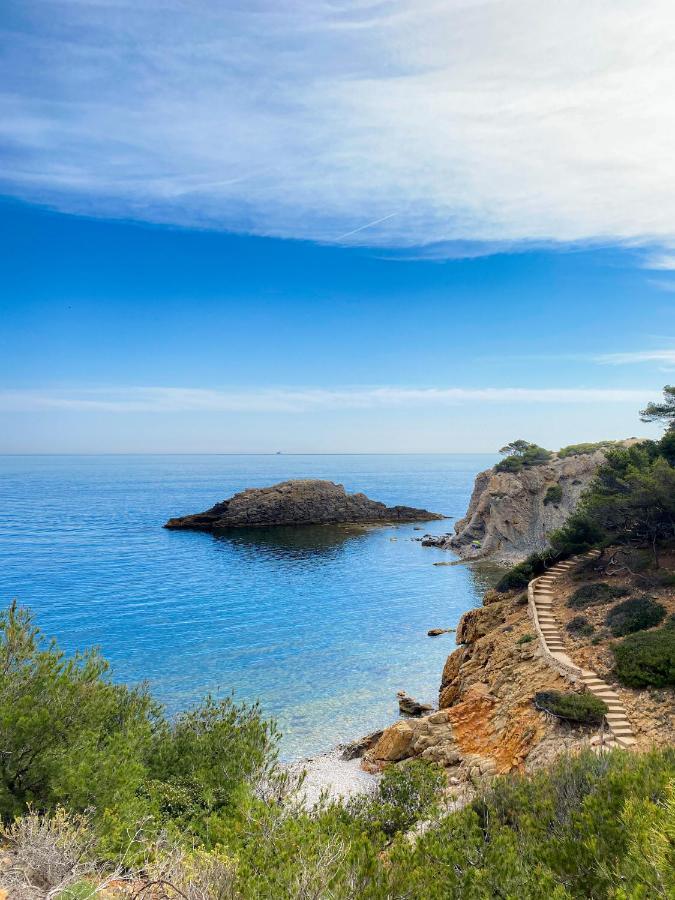 Appartement Au Calme, Calanque Des Figuieres Ансюэс-ла-Редон Экстерьер фото