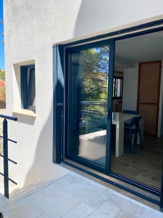 Appartement Au Calme, Calanque Des Figuieres Ансюэс-ла-Редон Экстерьер фото