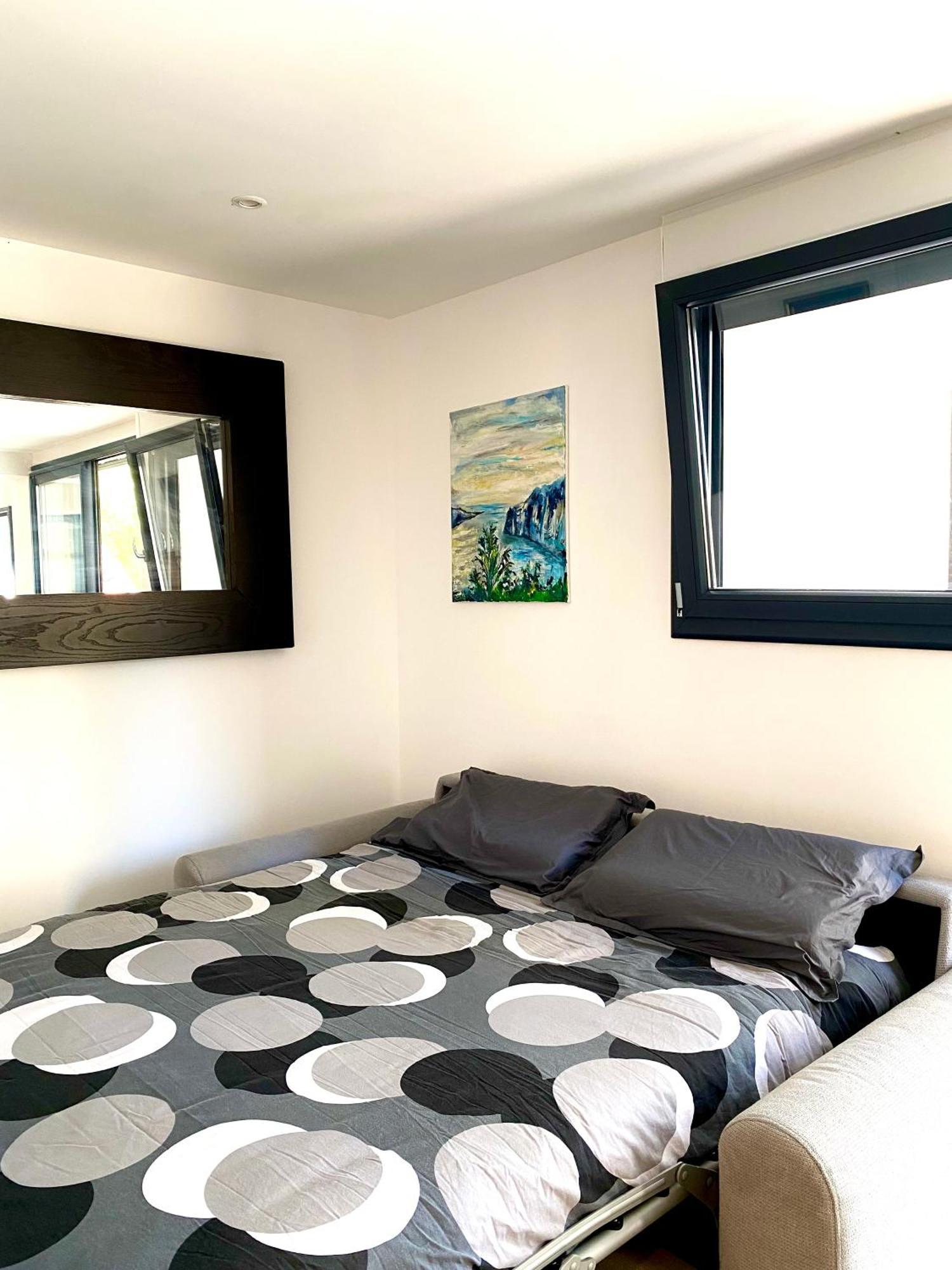 Appartement Au Calme, Calanque Des Figuieres Ансюэс-ла-Редон Экстерьер фото